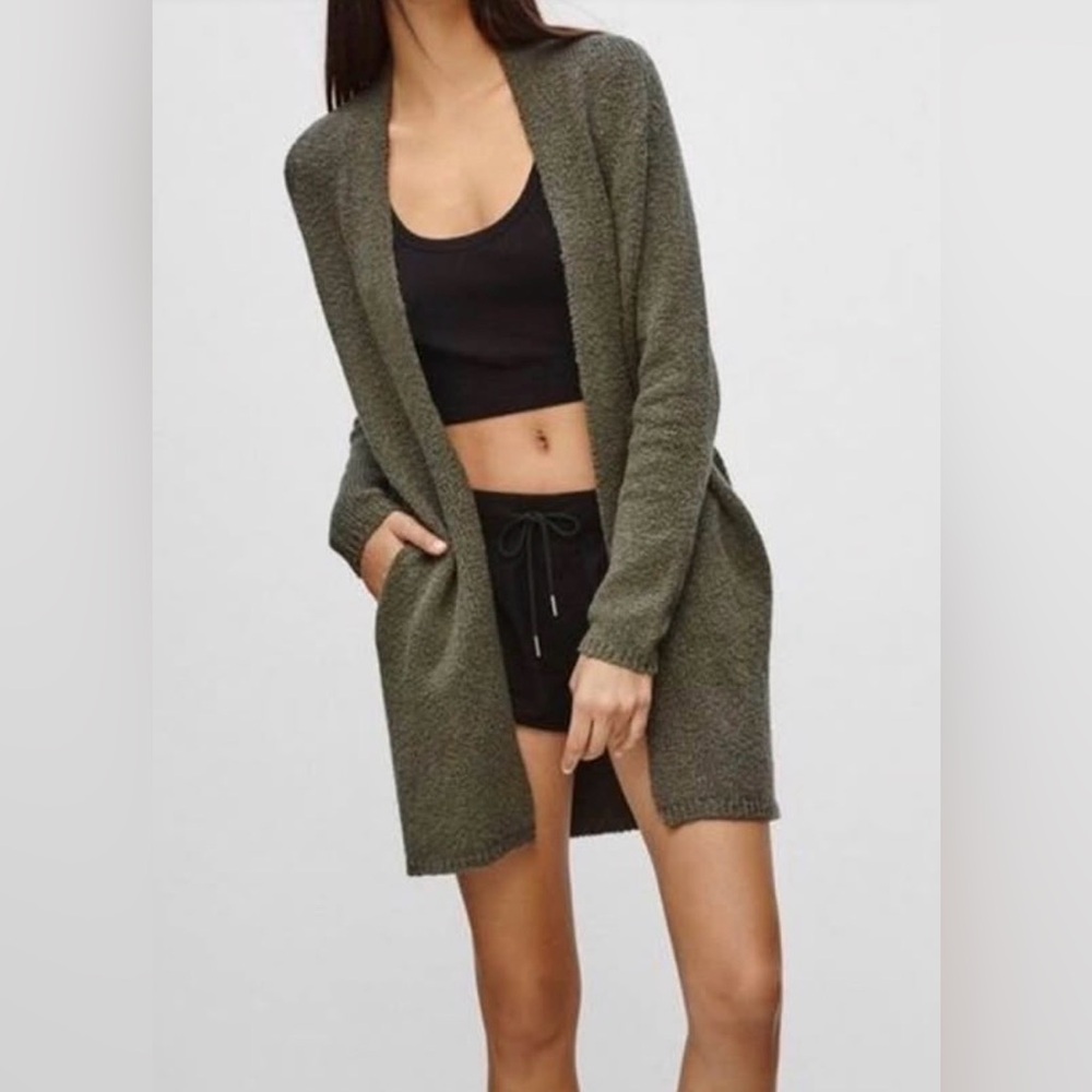 Aritzia Community Vetus Sweater, Size XS